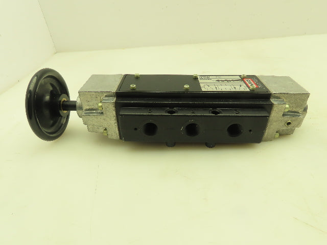 ARO Manual Pneumatic Hand Control Valve 5/2 Pos 4-Way 1/2"