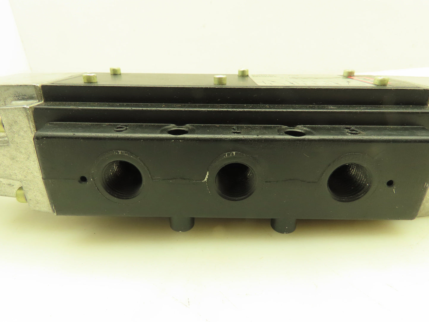 ARO Manual Pneumatic Hand Control Valve 5/2 Pos 4-Way 1/2"