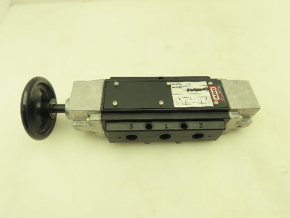 ARO Manual Pneumatic Hand Control Valve 5/2 Pos 4-Way 1/2"