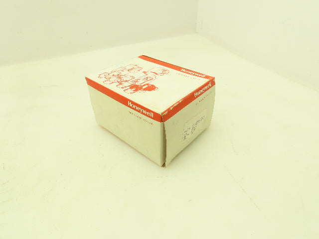 Honeywell Skinner X5RBM53860 Solenoid Valve 3-Way NC 24VDC 75PSI 1/4NPT Latching