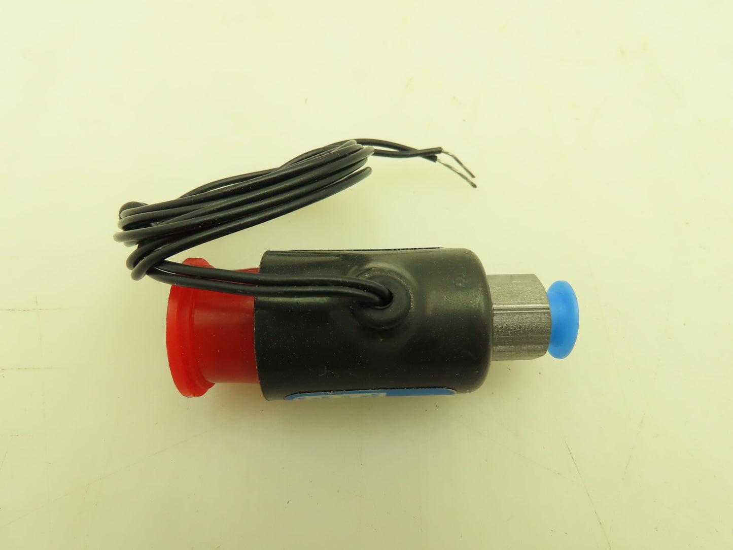 Honeywell Skinner PFB13DX1 Solenoid Valve PFB Series 240V 75 PSI 1/8" NPT