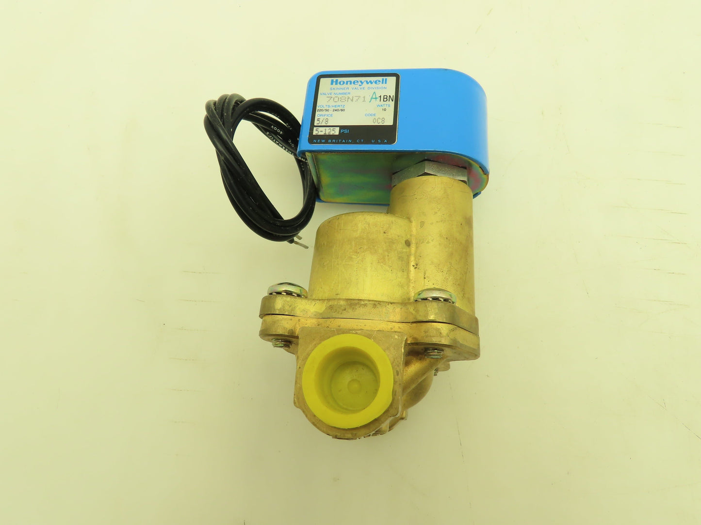 Honeywell Skinner 708N71A1BN Solenoid Valve 2-Way NO 240V 5-125 PSI 3/8" NPT