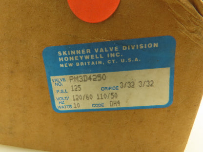 Honeywell Skinner PM3D4250 Valve Solenoid 3-Way 120V 125 PSI 3/32" Orifice