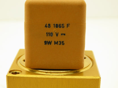 Honeywell Lucifer E332B01 Solenoid Valve 3-Way NO 110VDC 15 bar 217 PSI 1/4"NPT