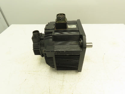 Yaskawa SGMD-40AWA-YR12 AC Servo Motor With UTMAE-B12BE5W Encoder