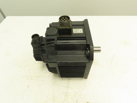 Yaskawa SGMD-40AWA-YR12 AC Servo Motor With UTMAE-B12BE5W Encoder