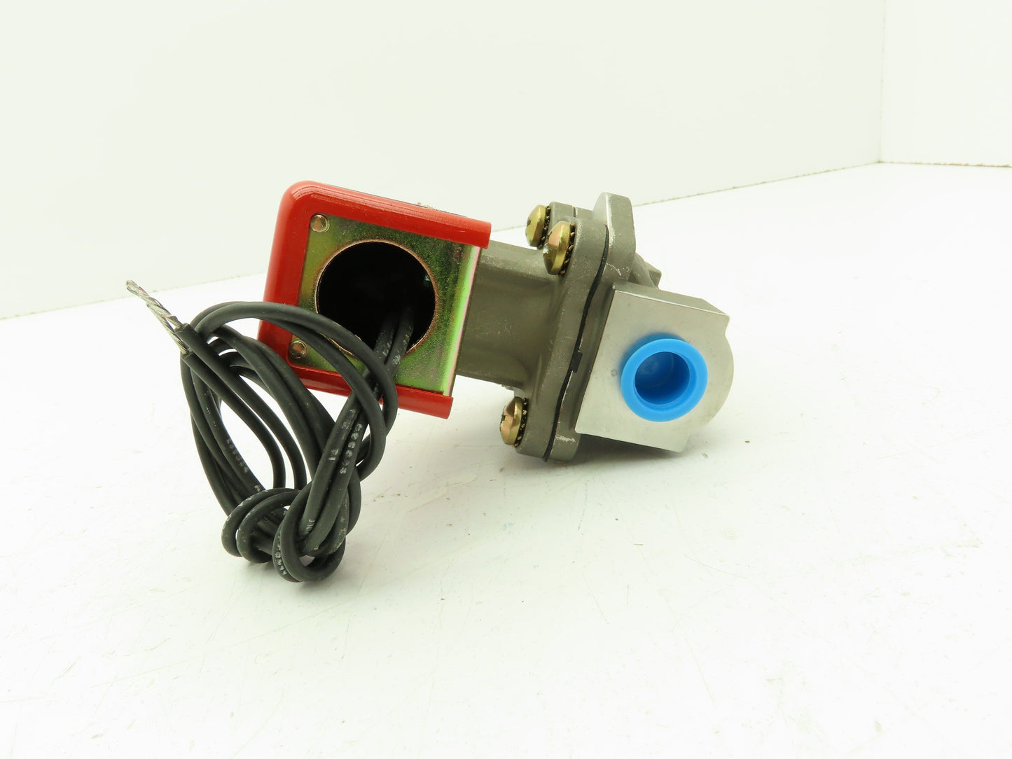Skinner Lancer 2LB2L370 Solenoid Valve 2-Way NC 120V 100 PSI 3/8" NPT Stainless