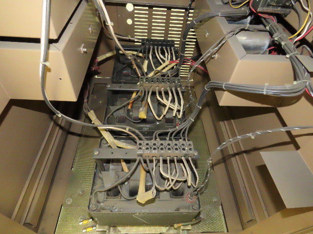 Sola 103-28-275-3 7500va Harmonic Neutralized CVS Voltage Regulator