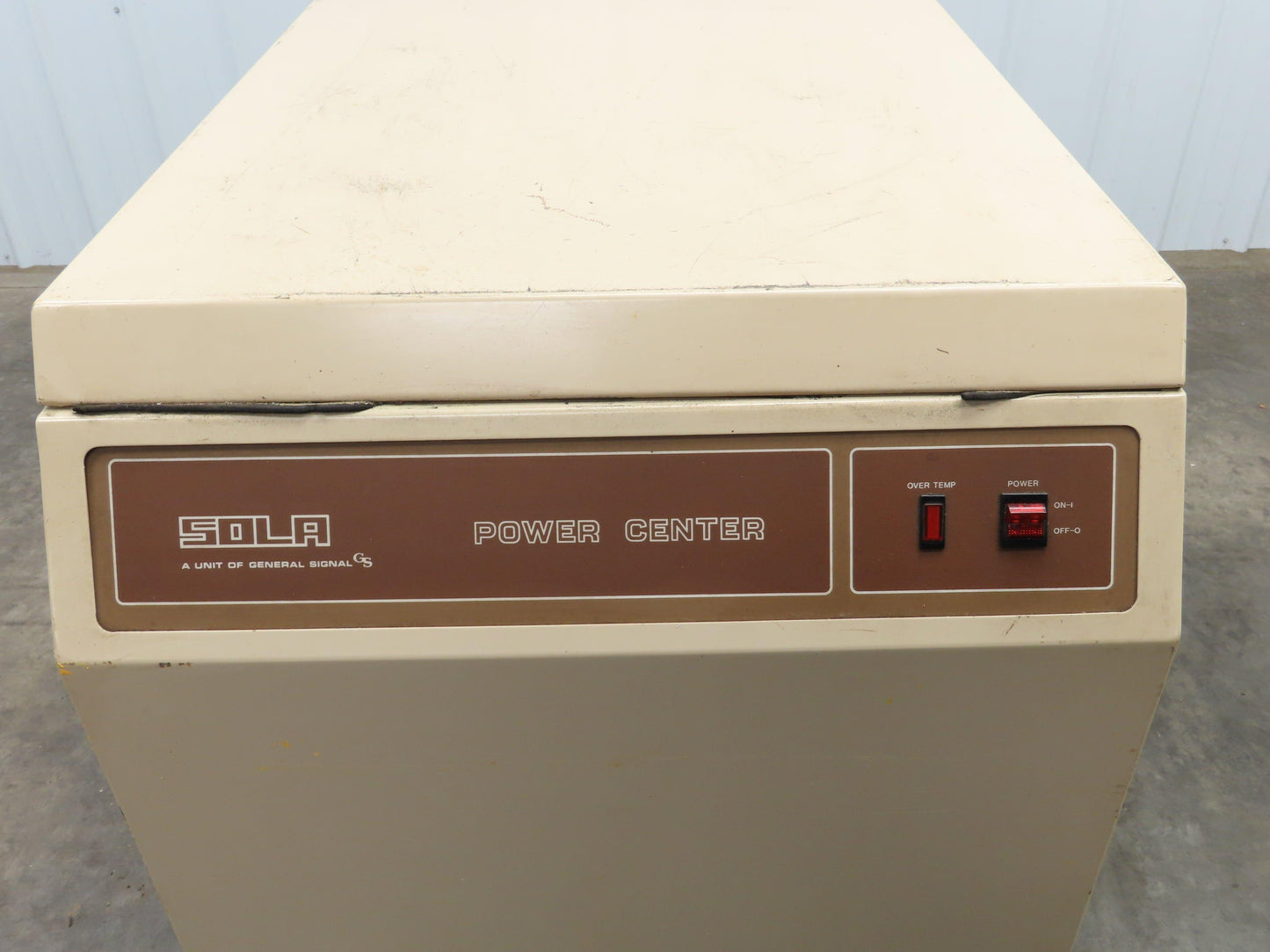 Sola 103-28-275-3 7500va Harmonic Neutralized CVS Voltage Regulator