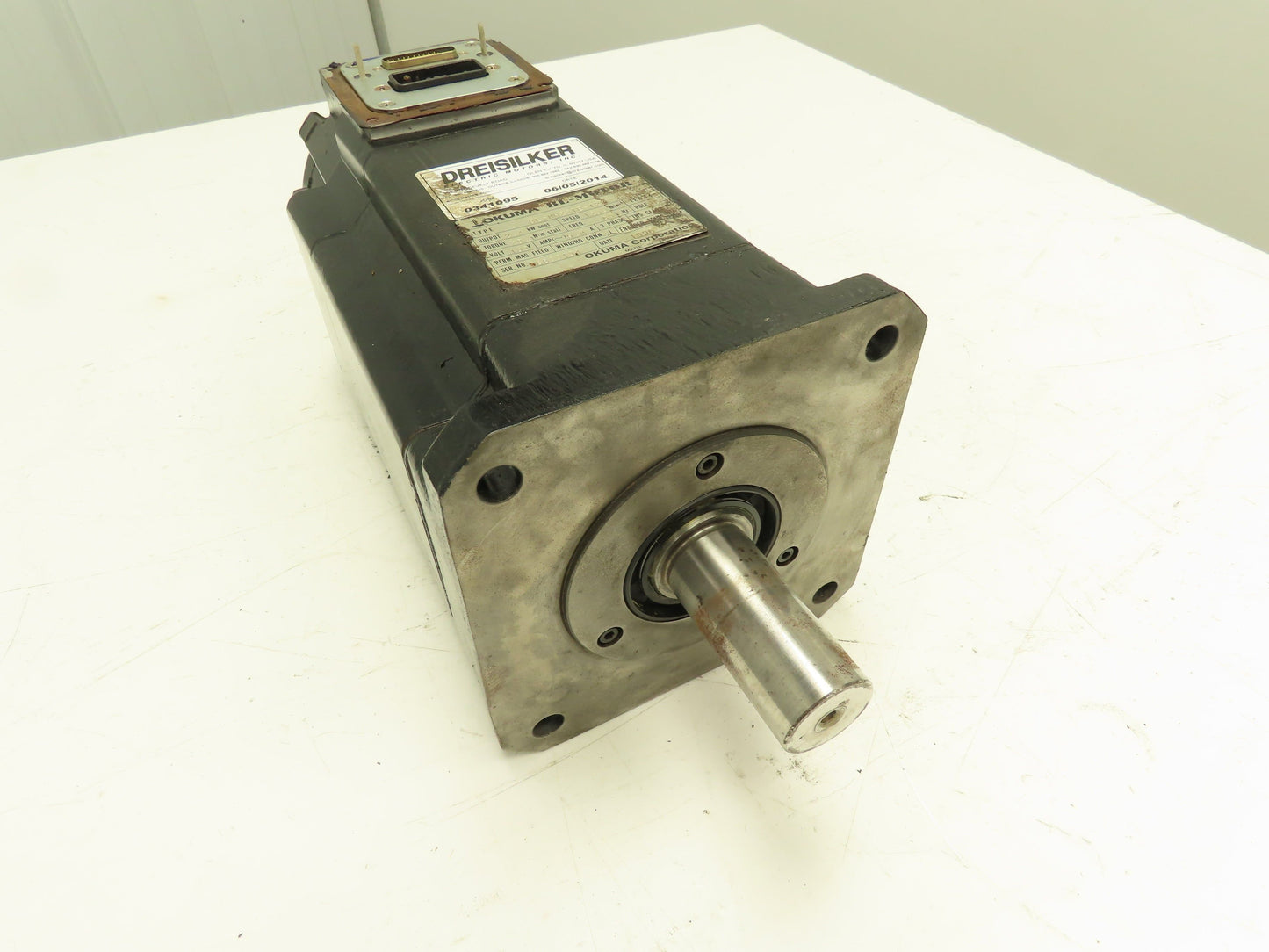 Okuma BL-MH201E-12S Servo Motor BL Series 1200RPM 2.4KW 163v