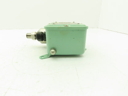 SMC ISG221-031 Pressure Switch 0.05-0.7 Mpa