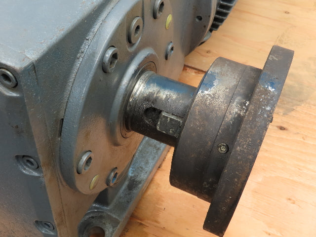 Sew Eurodrive Gear Reducer 13/40 Rpm, 2 Speed Motor W/Brake 87.55:1, 4.9/14.6 Hp