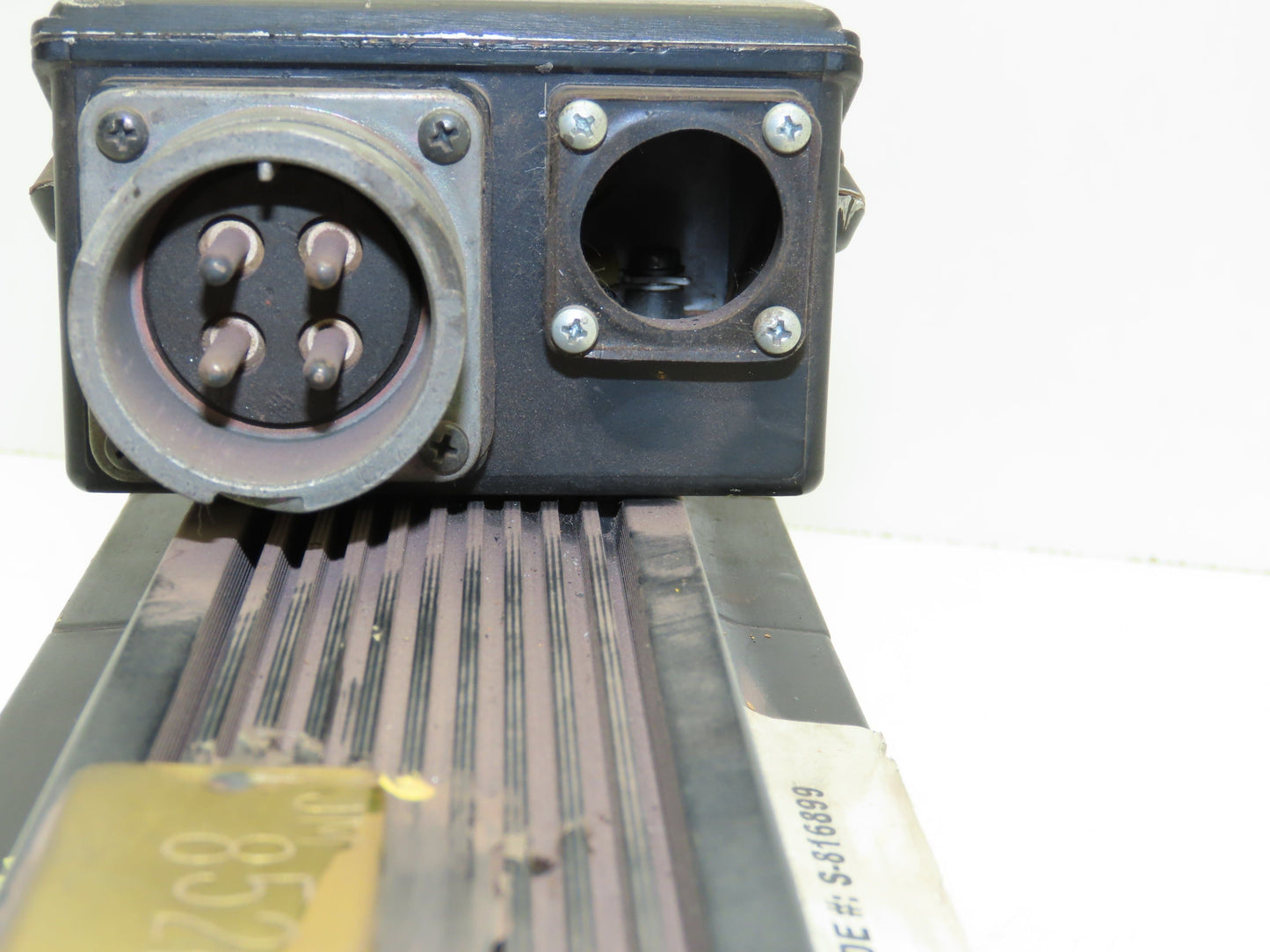 Vickers FAS 1 060 060 00 02 01 Brushless Servomotor 200v 2.67kw 6000rpm