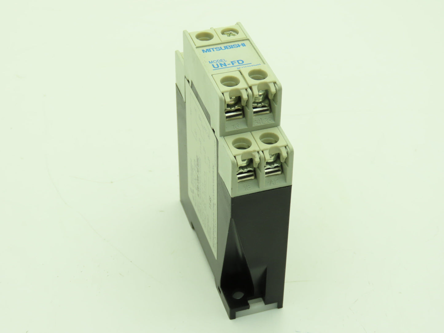 Mitsubishi Electric UN-FD Failure Detection Unit Relay AC-15 120V