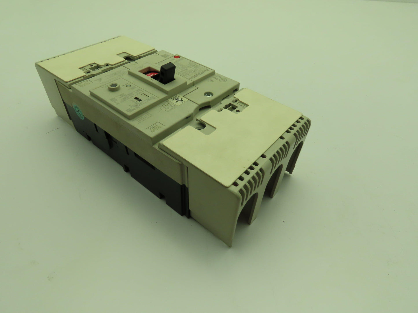 Mitsubishi Electric NV250-SVU Circuit Breaker Ground Fault 225A 3Ph 480V