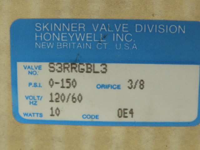 Honeywell Skinner S3RRGBL3 Solenoid Spool Valve 5-3-Way NC 120V 100 PSI 3/8" NPT