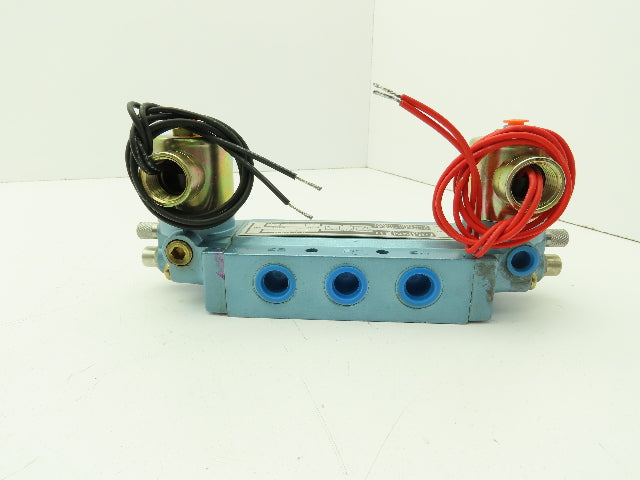 Honeywell Skinner S3RRGBL3 Solenoid Spool Valve 5-3-Way NC 120V 100 PSI 3/8" NPT