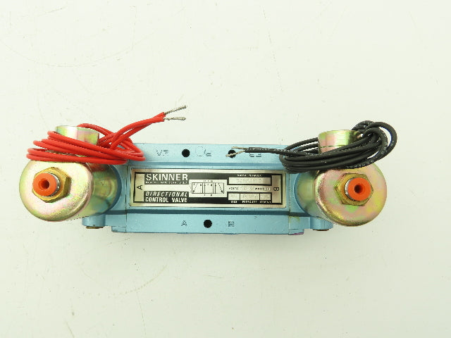 Honeywell Skinner S3RRGBL3 Solenoid Spool Valve 5-3-Way NC 120V 100 PSI 3/8" NPT