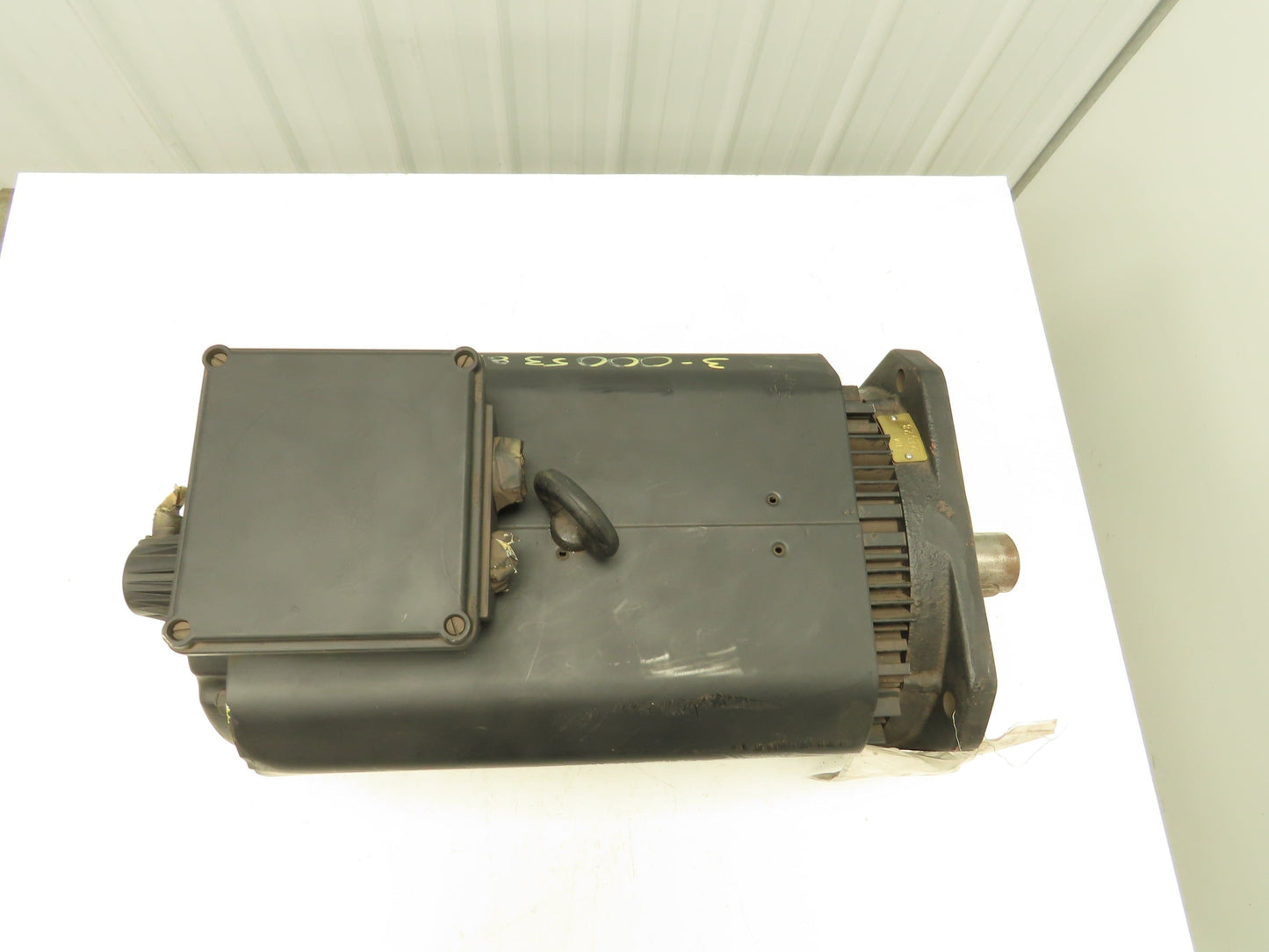 Indramat 2AD 160B-B05OB1-BS01/S01 30kw 1500-6000rpm AC Induction Motor