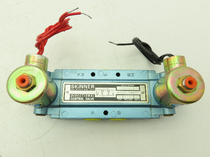 Honeywell Skinner S3RRGBL4 Solenoid Spool Valve 5-3-Way NC 120V 150 PSI 1/2" NPT