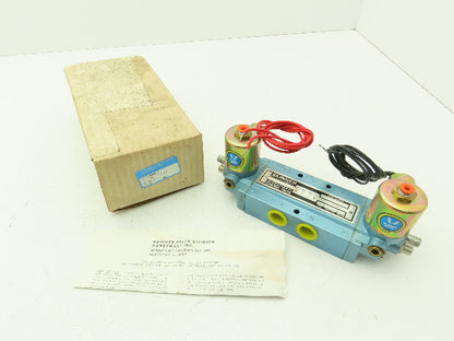 Honeywell Skinner S3RRGBL4 Solenoid Spool Valve 5-3-Way NC 120V 150 PSI 1/2" NPT