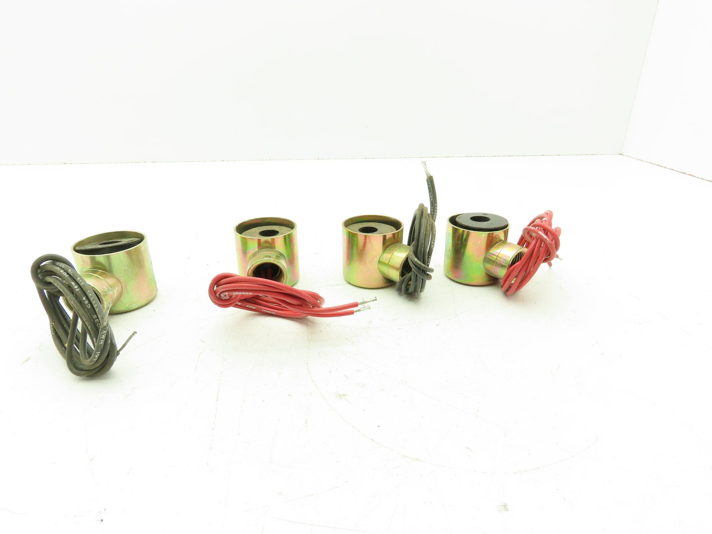 Honeywell Skinner V5631-F24 Valve Solenoid Coil 1/2" ID 120V 60Hz Lot of 4