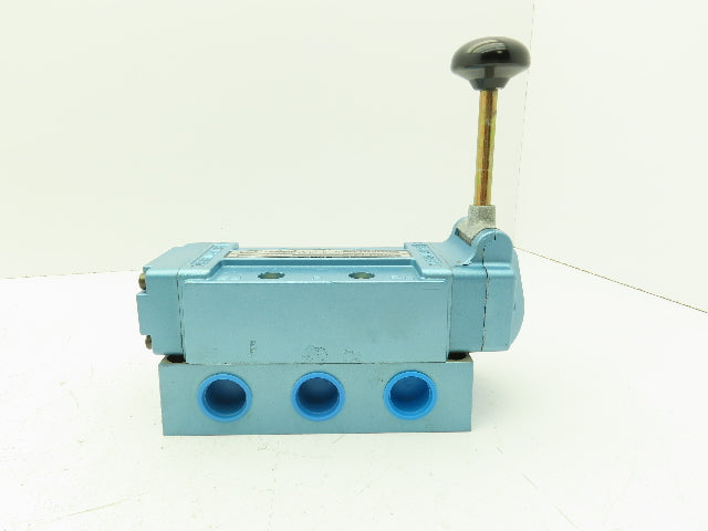 Honeywell Skinner S4L0KFX5 Directional Control Spool Valve 5 Port 3 Pos 3/4" NPT