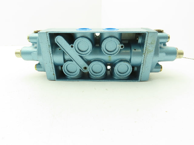 Honeywell Skinner S3RRGBL3 Directional Control Spool Valve 120V 5 Port 3 Pos 3/8