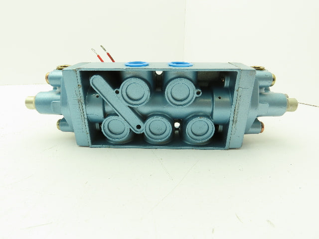 Honeywell Skinner S3RRJAL3 Solenoid Spool Valve 5-Way 3 Pos 120V 150 PSI 3/8"NPT