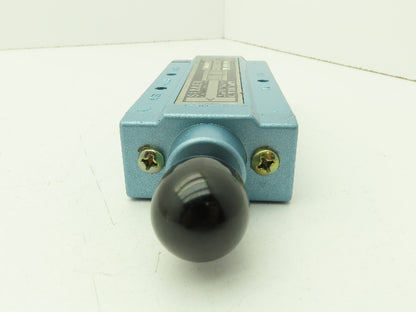 S3B0CCX2 Skinner Directional Control Valve 5/2 5 Way 2 Pos 1/4" NPT 150 PSI