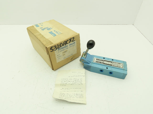 S3L0ACX2 Skinner Directional Control Valve 5/3 Spring Return 150 PSI Pneumatic