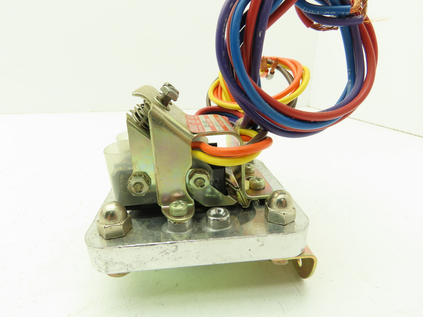 Delaval Barksdale D2S-A150 Diaphragm Pressure Switch 1.5-150 PSI Range