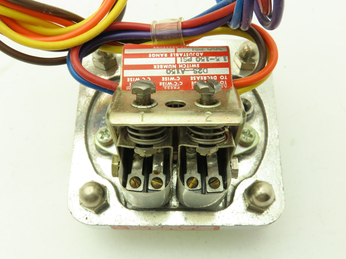 Delaval Barksdale D2S-A150 Diaphragm Pressure Switch 1.5-150 PSI Range