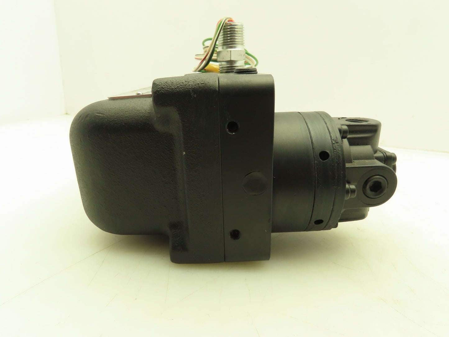 Fairchild D-5220-44 Electric Pneumatic Transducer 4.20/10-50 MA 3-15 PSI