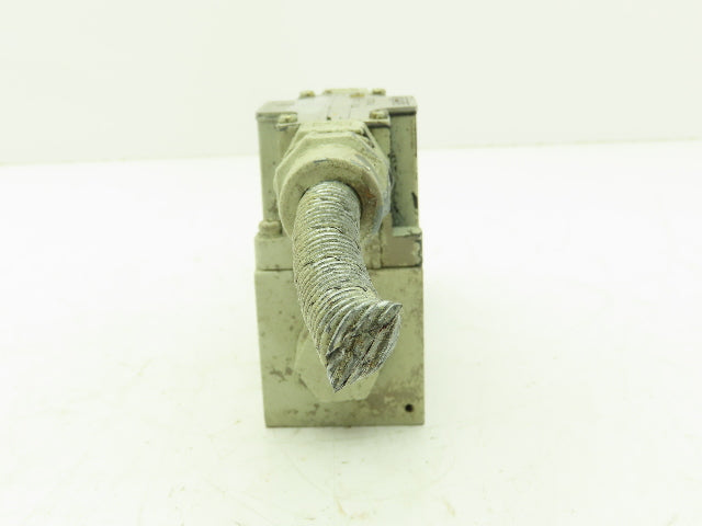 Vickers DG4V-3-2A-M-P2-T-7-P20-50 Tokyo Hydraulic Directional Control Valve