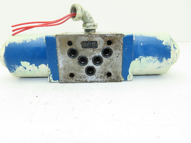 Vickers DG4S-5-33C-W-TRF-10 Tokyo Hydraulic Directional Valve