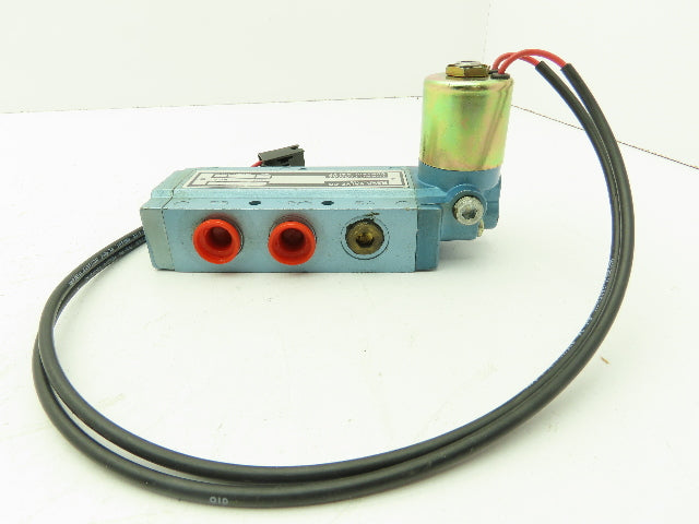 Skinner S3R0046 Pneumatic Directional Control Solenoid Valve 5/2 Pos 12VDC 3/8"