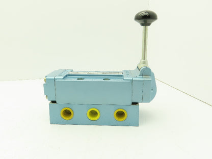 Skinner S4L0JFX4 Pneumatic Directional Control Hand Lever Valve 5/3 Pos 150 PSI