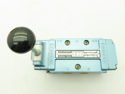 Skinner S4L0JFX4 Pneumatic Directional Control Hand Lever Valve 5/3 Pos 150 PSI
