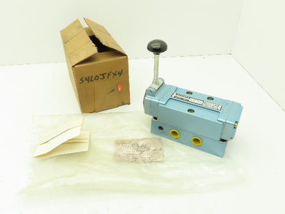 Skinner S4L0JFX4 Pneumatic Directional Control Hand Lever Valve 5/3 Pos 150 PSI