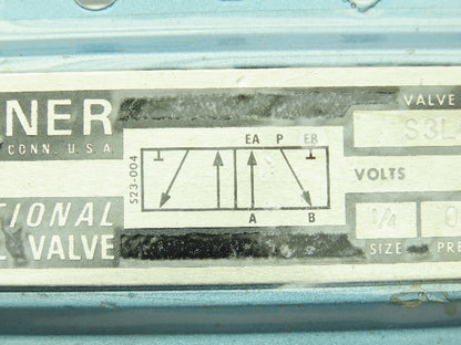 Skinner S3L0ACX2 Pneumatic Directional Control Hand Lever Valve 5/2 Pos 150 PSI