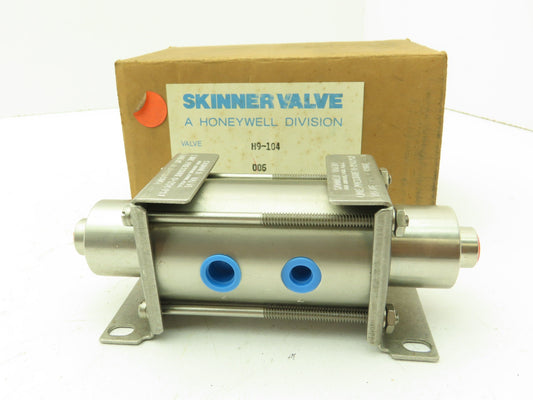Honeywell Skinner H9-104 Stainless Pneumatic Pilot Valve 5/2 Pos 200 PSI 1/4"NPT