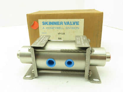 Honeywell Skinner H9-104 Stainless Pneumatic Pilot Valve 5/2 Pos 200 PSI 1/4"NPT