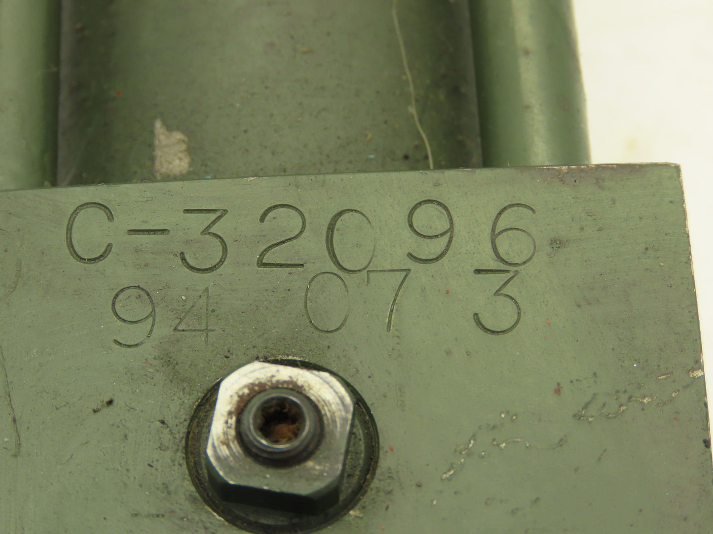 Yuken C-32096 Hydraulic Cylinder 1-1/2" Bore 3-3/4" Stroke 3/8" NPT Port