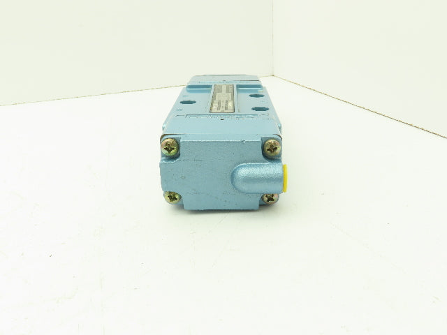 Honeywell Skinner S4AACHXX Pneumatic Directional Control Valve 5/2 Pos 150 PSI