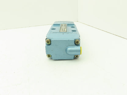 Honeywell Skinner S4AACHXX Pneumatic Directional Control Valve 5/2 Pos 150 PSI