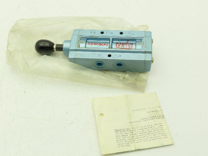 Honeywell Skinner S3B0BCX2 Pneumatic Directional Hand Lever Valve 5/2 Pos 1/4"