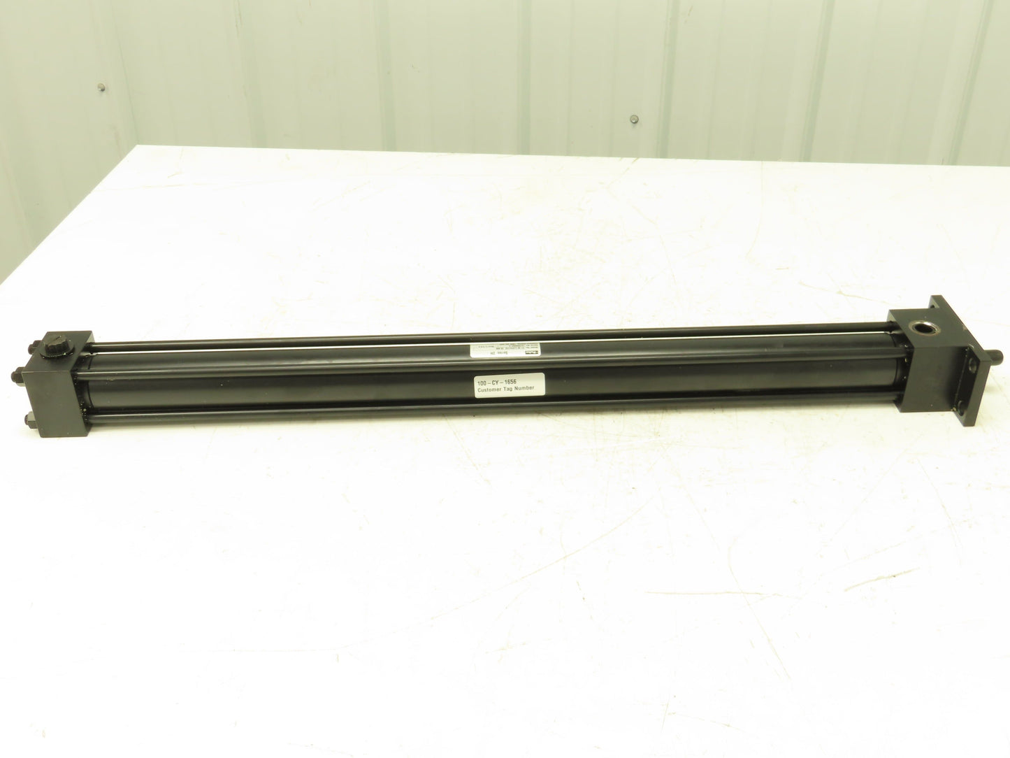 Parker 01.50CJ2H Hydraulic Cylinder 1-1/2" Bore 25" Stroke 1500 PSI Flange Mount