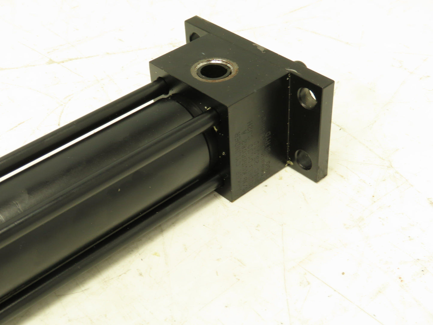 Parker 01.50CJ2H Hydraulic Cylinder 1-1/2" Bore 25" Stroke 1500 PSI Flange Mount