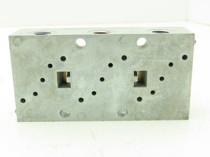 Honeywell Skinner MB60S006 Solenoid Valve Manifold 3-Way 1/8" Port Lot of 4